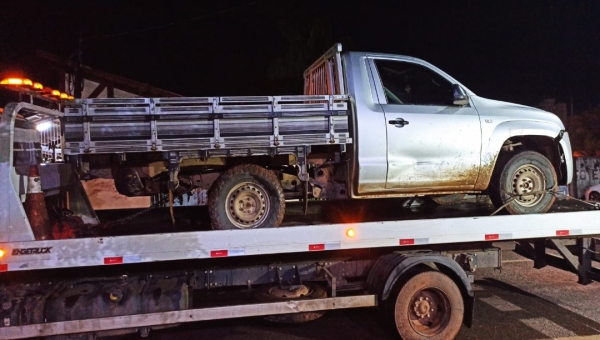 Bandidos roubam caminhonete na madrugada, escondem no Taquari, mas polícia ‘estoura’ esconderijo 